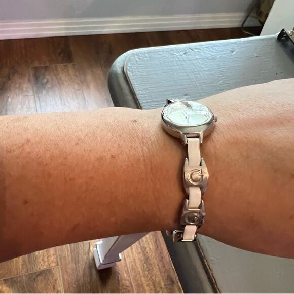 Guess watch - Picture 2 of 6